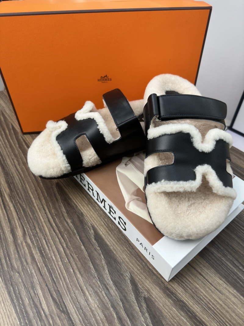 Hermes Slippers